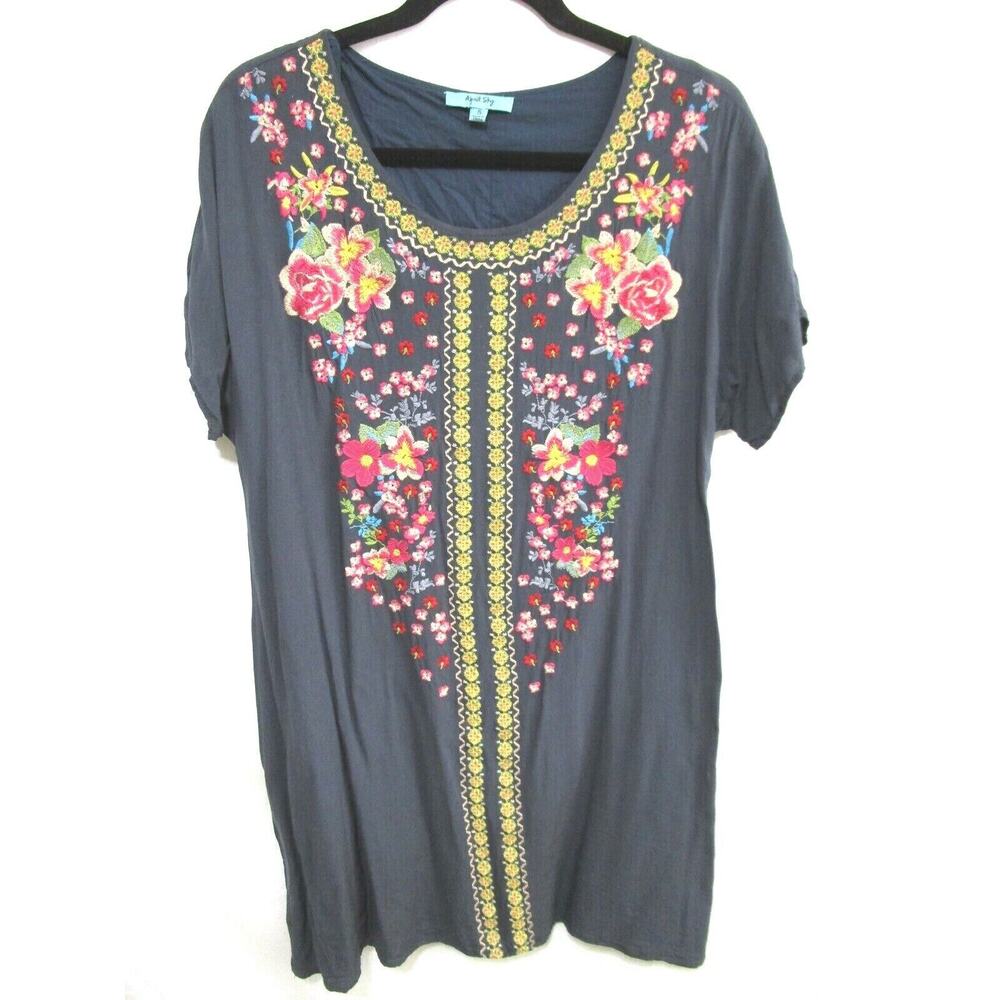 April Sky Gray Short Sleeve Floral Embroidered Knee Length Shift Dress Size S